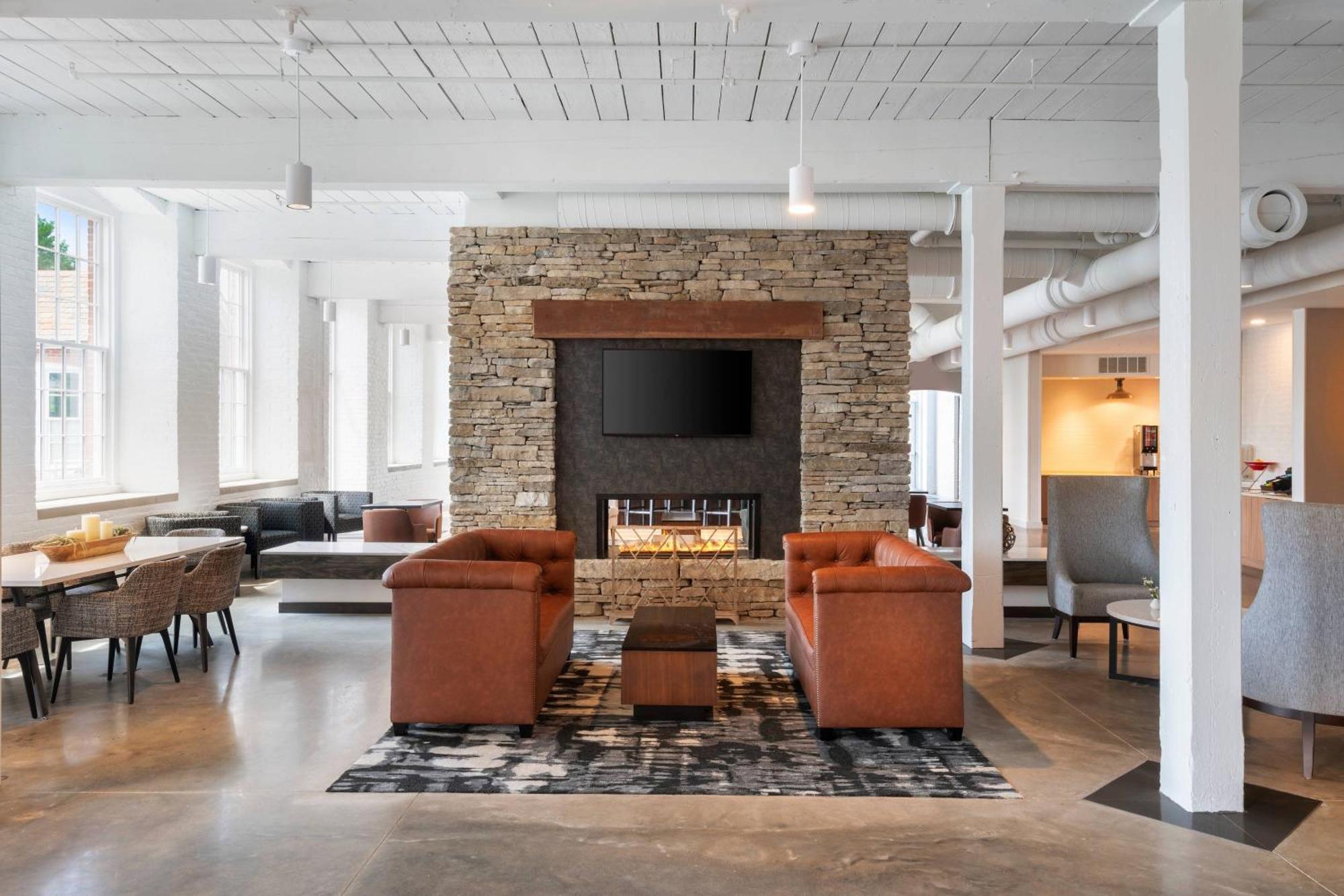 Fairfield Inn & Suites Madison Historic Eagle Cotton Mill Luaran gambar