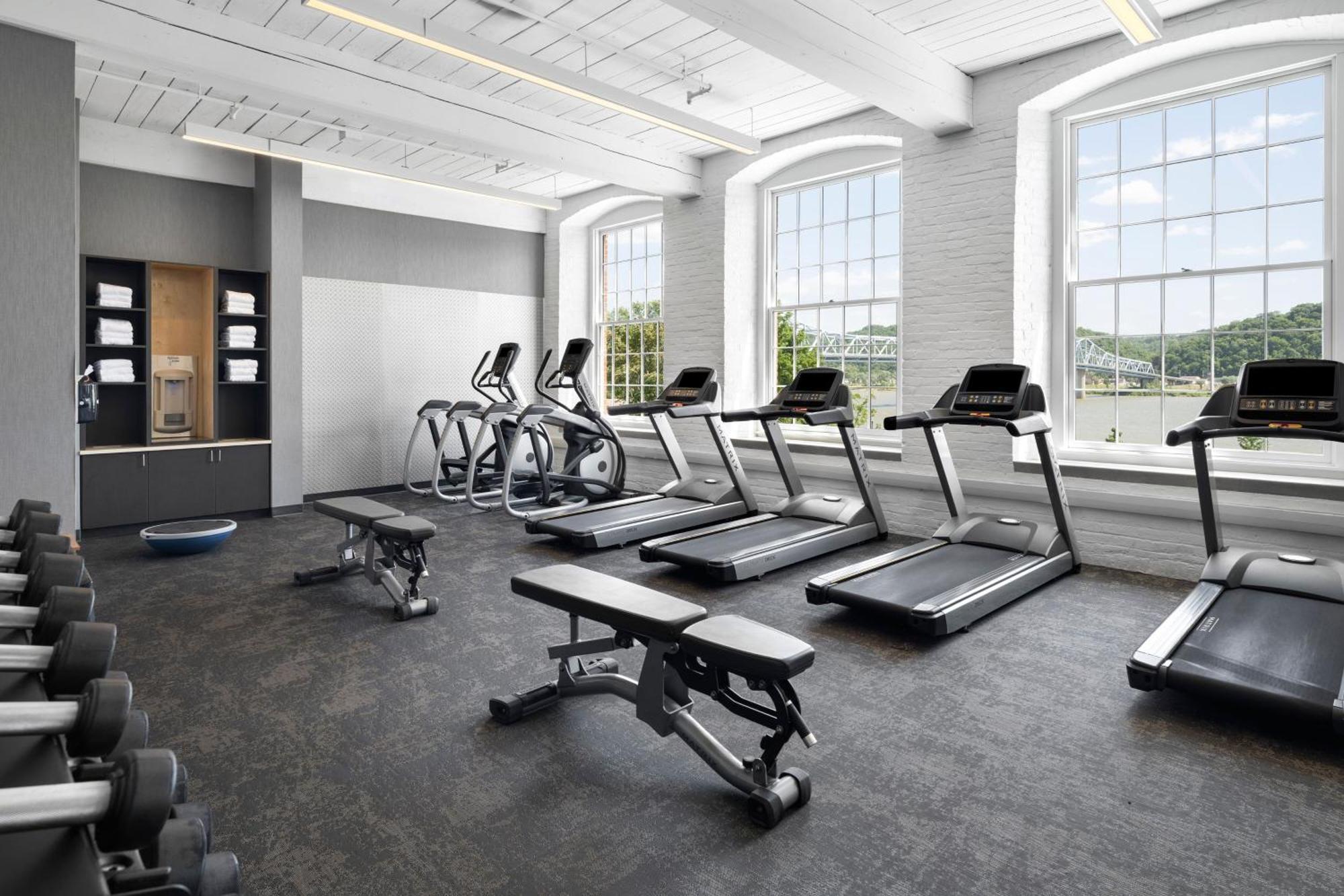 Fairfield Inn & Suites Madison Historic Eagle Cotton Mill Luaran gambar