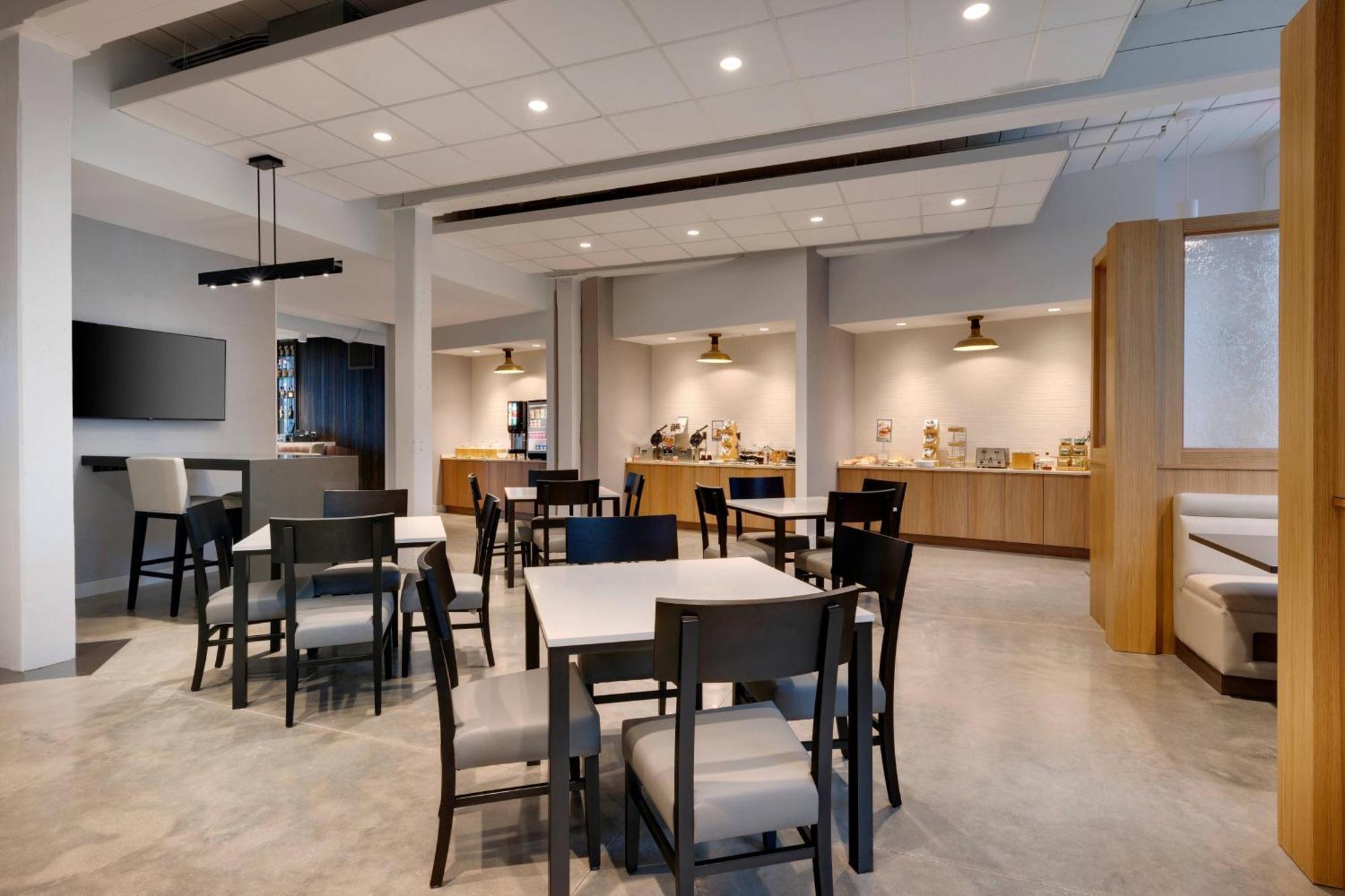 Fairfield Inn & Suites Madison Historic Eagle Cotton Mill Luaran gambar