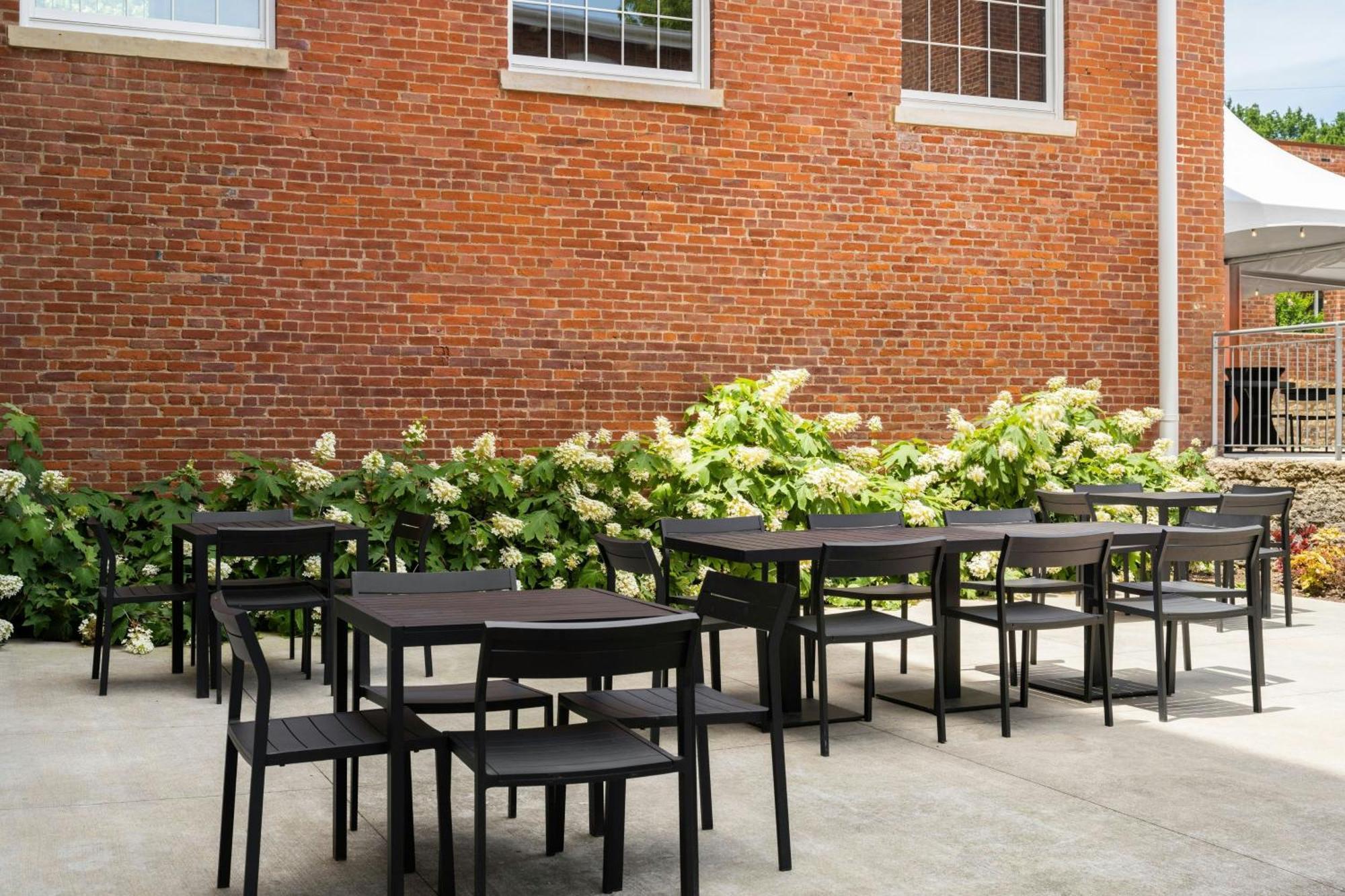 Fairfield Inn & Suites Madison Historic Eagle Cotton Mill Luaran gambar